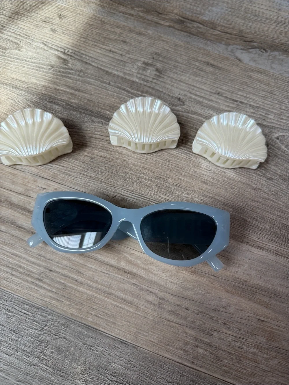 BRIDE Retro Cat-Eye Sunglasses in Pale Blue with 3 Shell Clips
